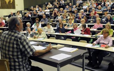Des aînés qui aiment apprendre